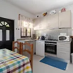 Casa Mourelo Local *