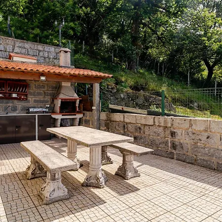 Casa Mourelo Local Nyaraló Ponte da Barca