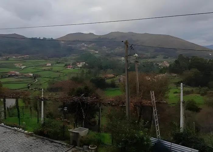 Ferienhaus Casa Mourelo Local Ponte da Barca